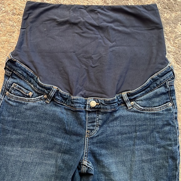 Capri, Lynx, boyfriend, jeans, with rips in the knees - Picture 2 of 4